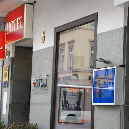 Hotel Jaegerhof Wiesbaden Esterno foto