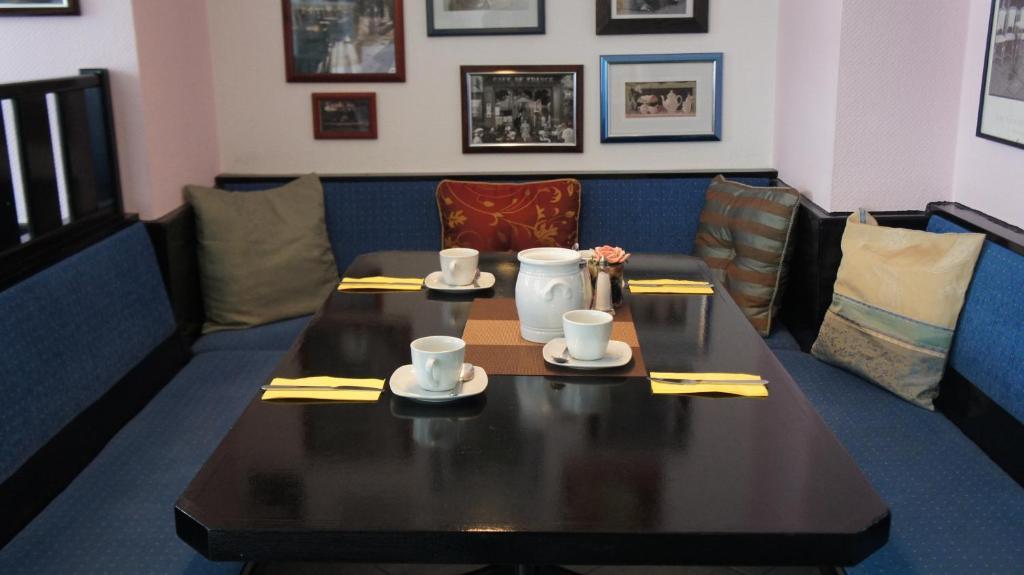 Hotel Jaegerhof Wiesbaden Esterno foto